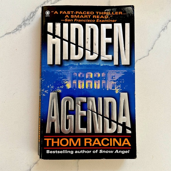 Book Hidden Agenda - Picture 1 of 3